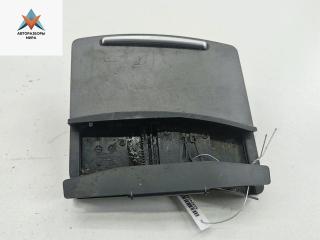 пепельница Audi A6 4F/C6 2005, 2.4 л., бензин, АКПП, серый, универсал, 4F1857951C