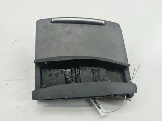 пепельница Audi A6 4F/C6 2005, 2.4 л., бензин, АКПП, серый, универсал, 4F1857951C