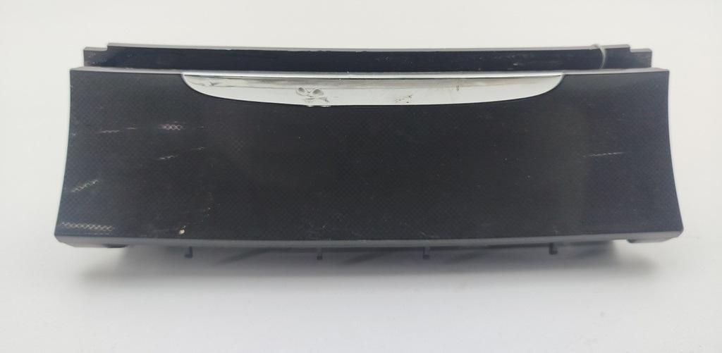 пепельница Volkswagen Passat B6 2005, 2.0 л., дизель, АКПП, серый, универсал, 3C0863284A
