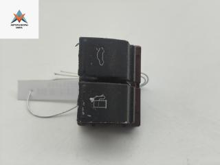 Кнопка открывания лючка топливного бака Volkswagen Passat B6 2006, 2.0 л., дизель, МКПП, серый, универсал, 3C0959903