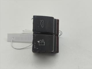 Кнопка открывания лючка топливного бака Volkswagen Passat B6 2006, 2.0 л., дизель, МКПП, серый, универсал, 3C0959903
