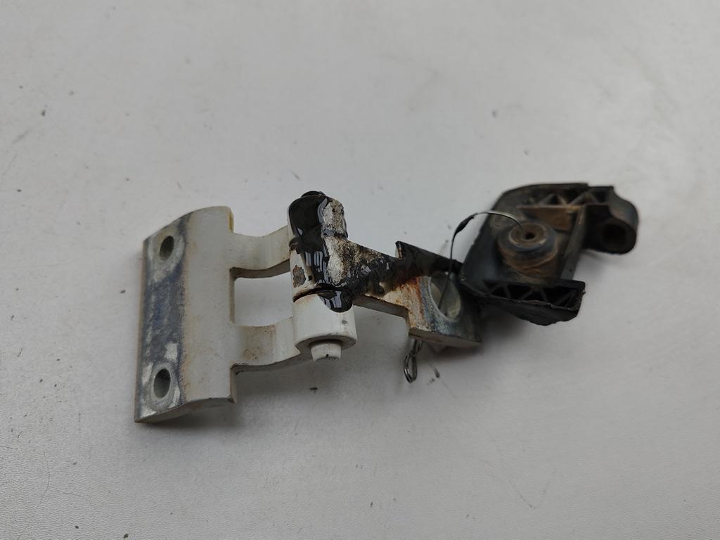 петля двери Volkswagen Transporter T4 1995, белый, микроавтобус, 729841511