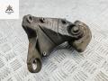 кронштейн КПП Volkswagen Passat B5 1997, 1.8 л., бензин, МКПП, красный, универсал, 8D0399114S - фото №3