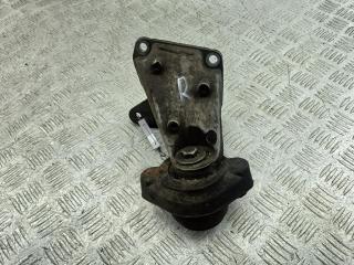 кронштейн КПП Audi A6 4B/C5 2000, 2.5 л., дизель, МКПП, серый, универсал, 8D0399114AC