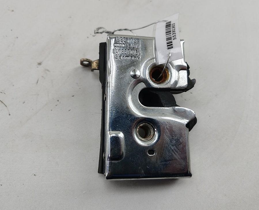 замок двери передней левой Audi 80 B4 1992, 2.0 л., бензин, МКПП, серый, седан, 8A1837015