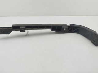 кронштейн заднего бампера Volkswagen Transporter T4 1997, 2.4 л., дизель, МКПП, белый, микроавтобус, 7D0807394
