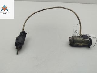 личинка дверного замка Mitsubishi Carisma 1 поколение 1998, 1.8 л., бензин, АКПП, зелёный, седан