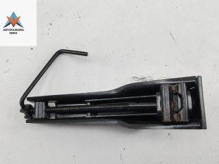 домкрат Honda Civic 6 поколение 1997, 1.4 л., бензин, МКПП, синий, хетчбэк 5 дв.