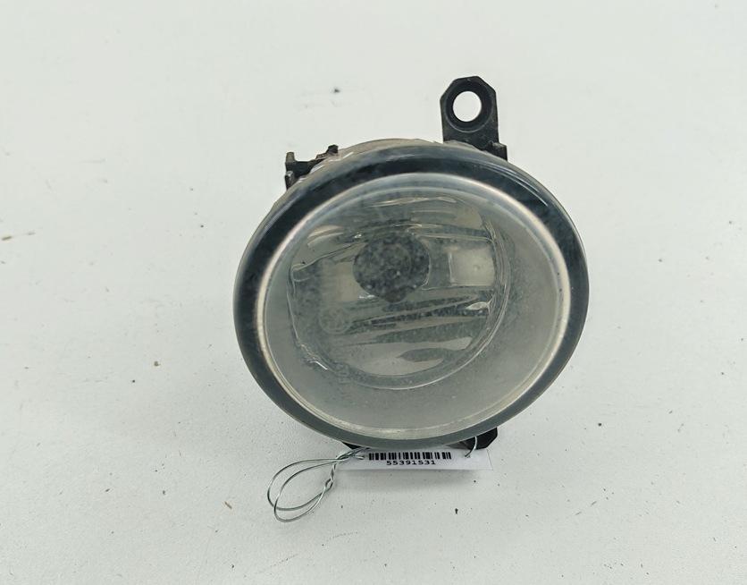 фара противотуманная правая Toyota Avensis 2006, 2.2 л., дизель, МКПП, серый, универсал, 812100D040