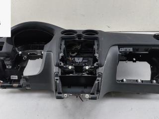 панель передняя салона (торпедо) Ford Focus 2 поколение [рестайлинг] 2007, 1.8 л., бензин, МКПП, серый, универсал, 4M51A045600A