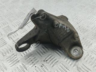 кронштейн КПП Audi A4 B5 1994, 1.6 л., бензин, МКПП, синий, седан, 8D0399114L