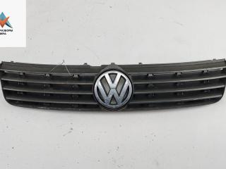 решетка радиатора Volkswagen Passat B5 1997, красный, универсал, 3B0853653C