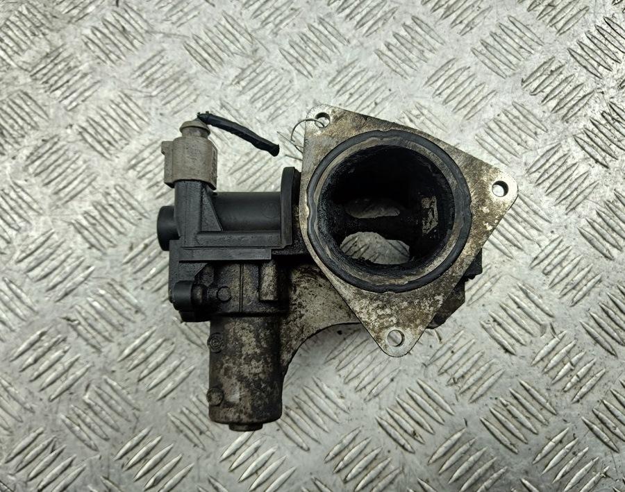 клапан EGR Volkswagen Transporter T5 2007, 2.5 л., дизель, МКПП, серый, микроавтобус, 076131501B