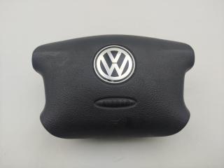 подушка безопасности водителя Volkswagen Golf-4 2001, 1.9 л., дизель, МКПП, чёрный, универсал, 3B0880201AM
