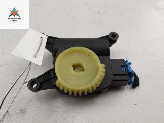 моторчик заслонки печки Skoda Fabia 2 поколение (5J) 2009, 1.4 л., бензин, МКПП, серый, универсал, 0132801367