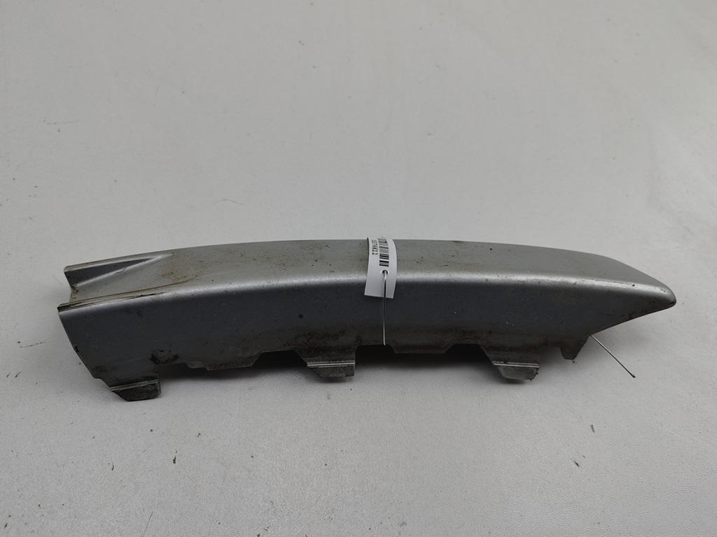 молдинг переднего бампера Volkswagen Passat B6 2005, 2.0 л., дизель, МКПП, серый, универсал, 3C0807646A