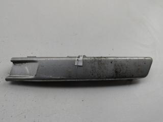 молдинг переднего бампера Volkswagen Passat B6 2005, 2.0 л., дизель, МКПП, серый, универсал, 3C0807645A