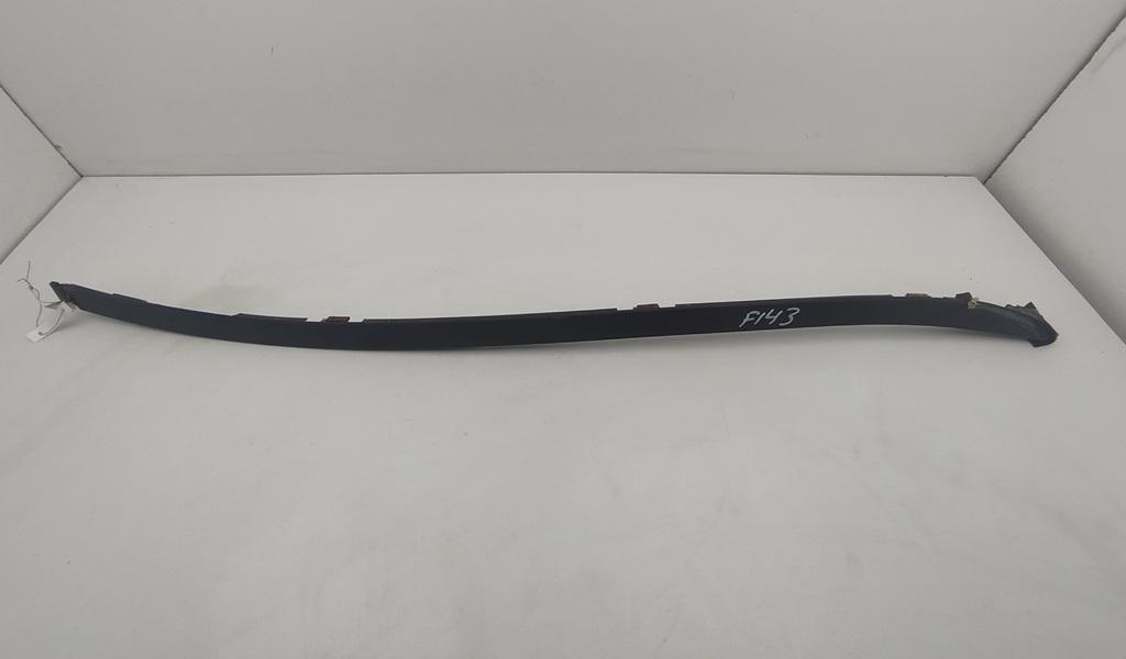 молдинг лобового стекла Opel Astra G 2002, 1.7 л., дизель, МКПП, белый, универсал, 09132365 - фото №1