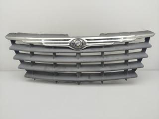 решетка радиатора Chrysler Voyager 5 поколение 2007, чёрный, минивэн, 04857960AA