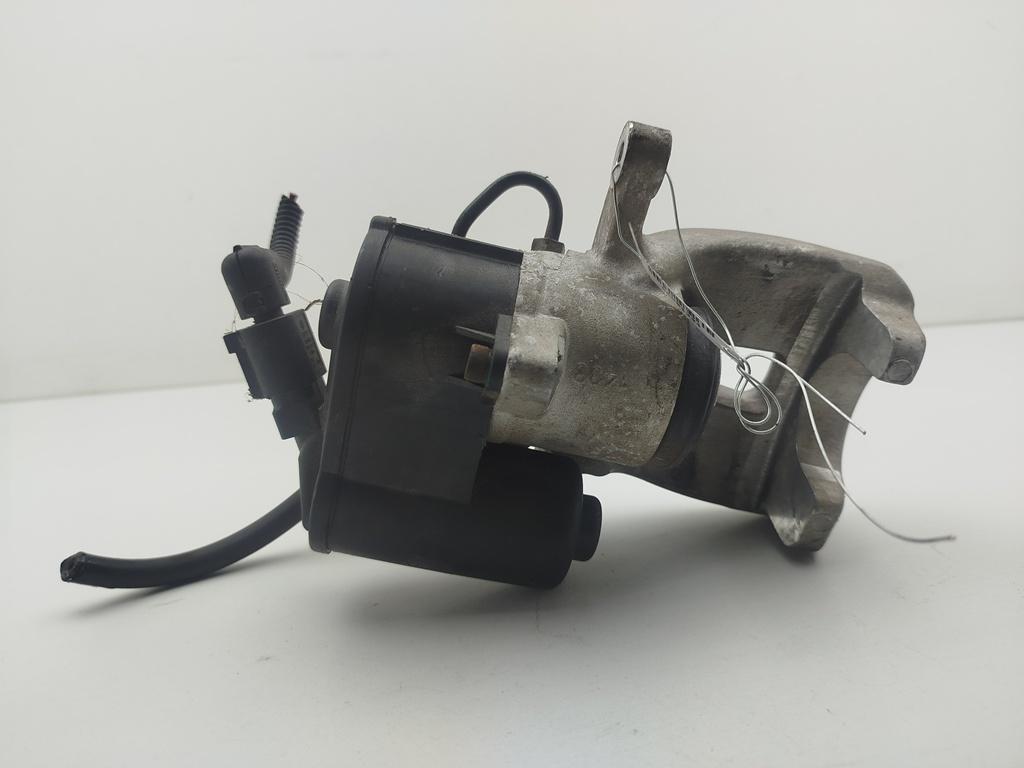 суппорт задний левый Volkswagen Passat B6 2005, 2.0 л., дизель, МКПП, серый, универсал, 10609053