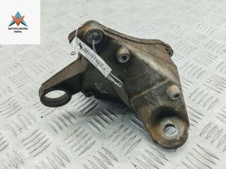 кронштейн КПП Volkswagen Passat B5 1998, 1.6 л., бензин, МКПП, серый, седан, 8D0399114S