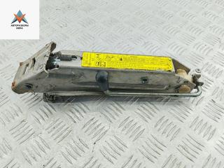 домкрат Volkswagen Passat B5 1999, 1.9 л., дизель, МКПП, зелёный, универсал, 8L0011031A