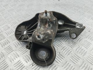 кронштейн (крепление) Audi A6 4F/C6 2005, 2.4 л., бензин, АКПП, серый, универсал, 4F0199351H