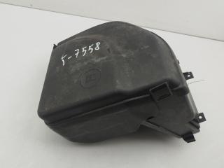 короб предохранителей Peugeot 307 1 поколение 2003, 1.6 л., бензин, МКПП, красный, универсал, 9634367880