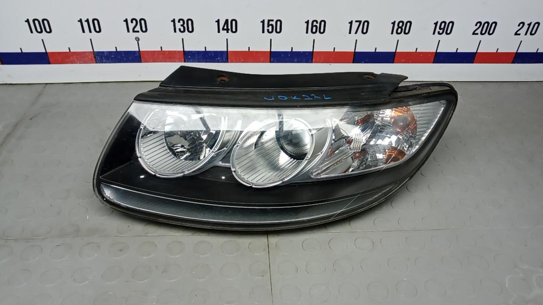 фара левая Hyundai Santa Fe 3 поколение (DM) 2012, 2.2 л., дизель, АКПП, внедорожник 5 дв. - фото №1