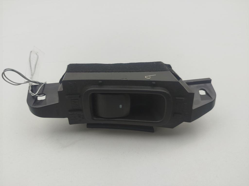 кнопка стеклоподъемника заднего правого Subaru Legacy 4 поколение 2006, 2.5 л., бензин, АКПП, чёрный, универсал, 94263AG040 - фото №1