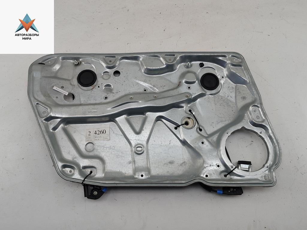 стеклоподъемник электрический передний левый Volkswagen Passat B5 1998, 1.6 л., бензин, МКПП, серый, седан, 3B4837751 - фото №1