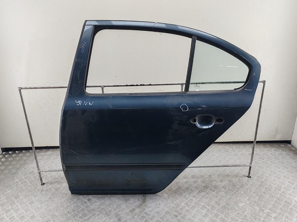 дверь сдвижная Skoda Octavia mk2 (A5 1Z) 2005, серый, хетчбэк 5 дв.
