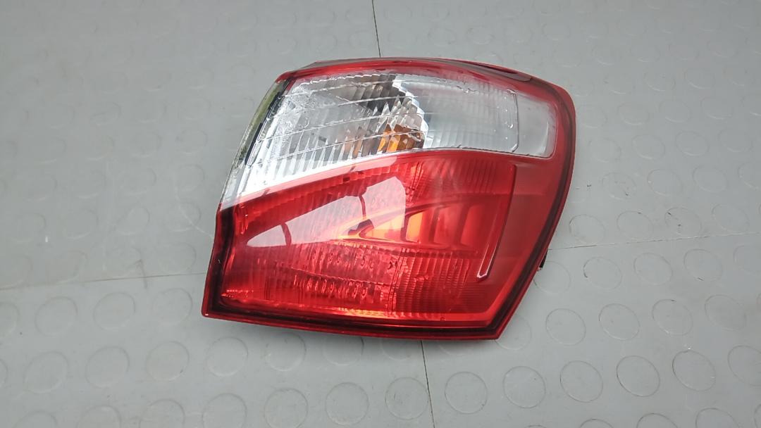 фонарь задний правый Nissan Qashqai 2 поколение 2013, 1.5 л., дизель, МКПП, внедорожник 5 дв. - фото №1