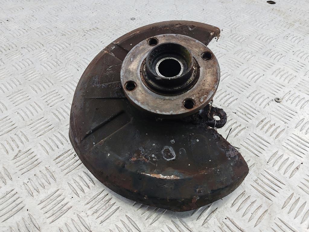 ступица передняя левая Audi 80 B3 1988, 1.8 л., бензин, МКПП, серый, седан