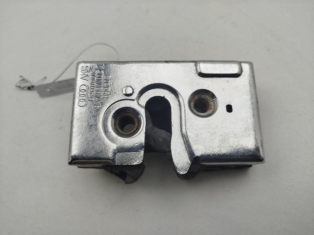 замок двери передней правой Audi 80 B4 1992, 2.0 л., бензин, МКПП, серый, седан, 8A1837016