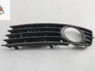 рамка фары противотуманной левой Audi A4 B6 2004, 2.0 л., бензин, МКПП, чёрный, универсал, 8E0807681A