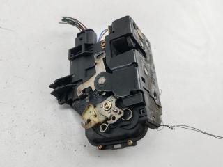 замок двери передней левой Audi A6 4B/C5 1998, 2.4 л., бензин, АКПП, чёрный, универсал