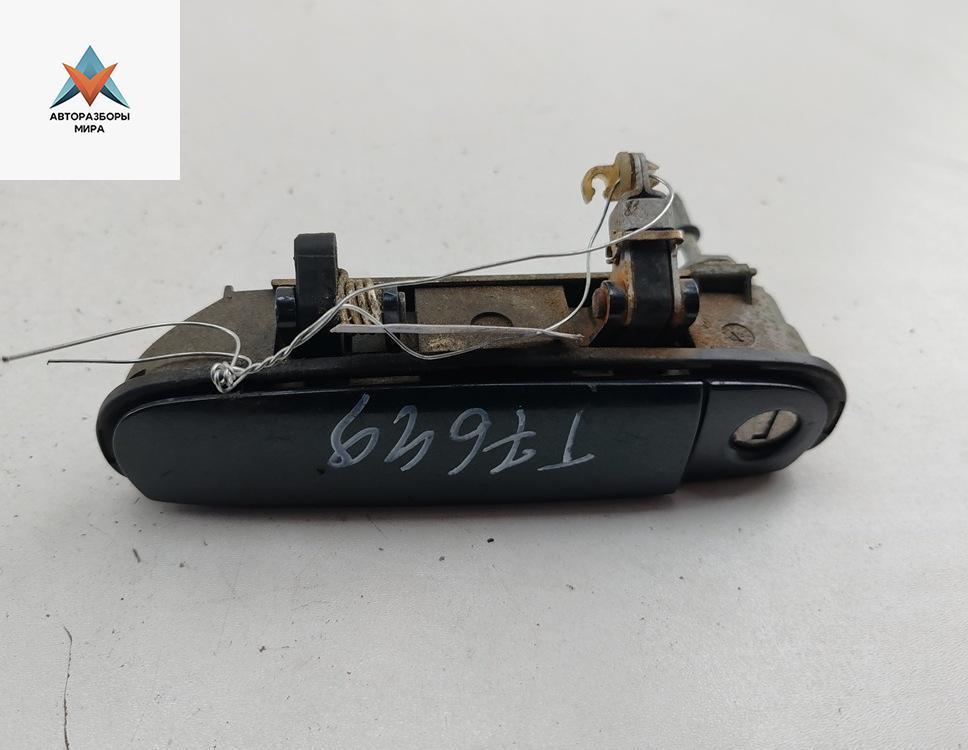 ручка наружная передняя левая Audi A6 4B/C5 1998, 2.4 л., бензин, АКПП, чёрный, универсал, 4B1837885A - фото №1