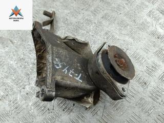 кронштейн КПП Audi A6 4B/C5 1998, 1.8 л., Ti, бензин, МКПП, чёрный, универсал