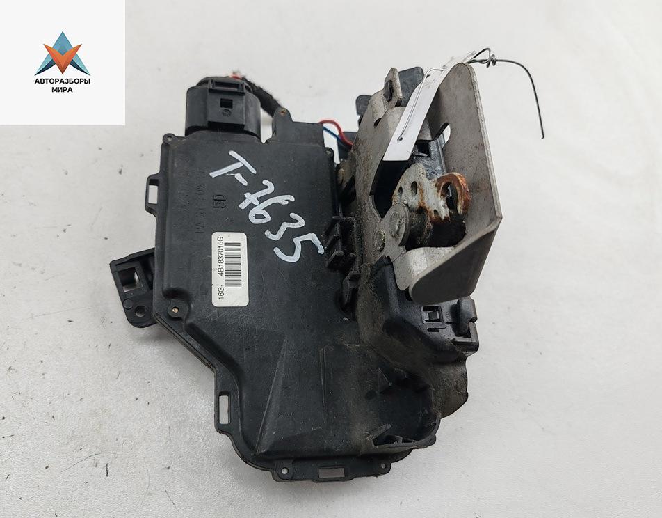 замок двери передней правой Audi A6 Allroad Quattro C5 2003, 2.5 л., дизель, АКПП, серый, универсал, 4B1837016G - фото №1