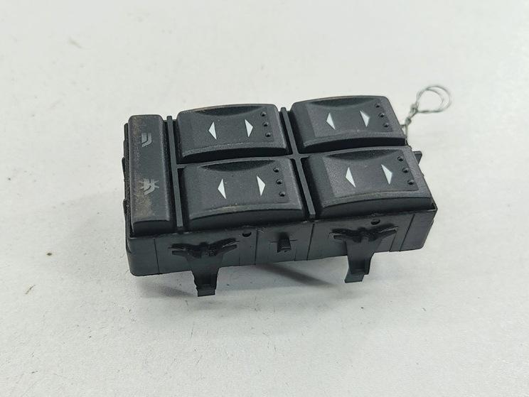 блок управления стеклоподъемниками Ford Mondeo III 2002, 2.0 л., бензин, МКПП, синий, универсал, 03163452