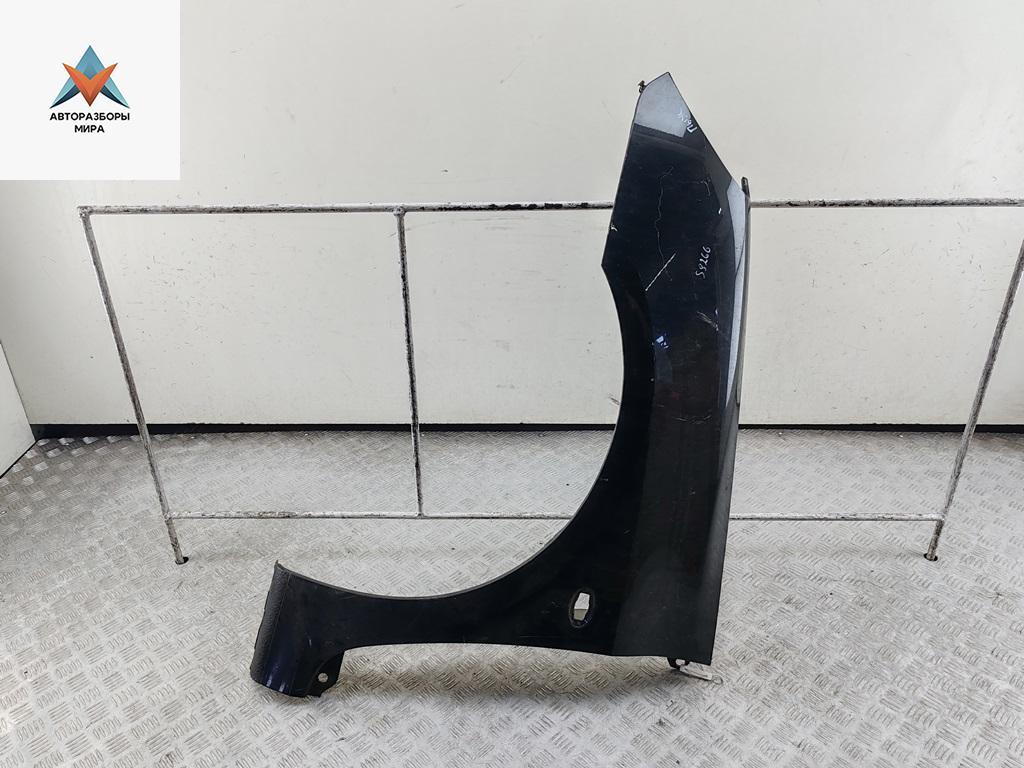 крыло переднее левое Peugeot 307 1 поколение 2002, 1.6 л., бензин, МКПП, чёрный, универсал - фото №1
