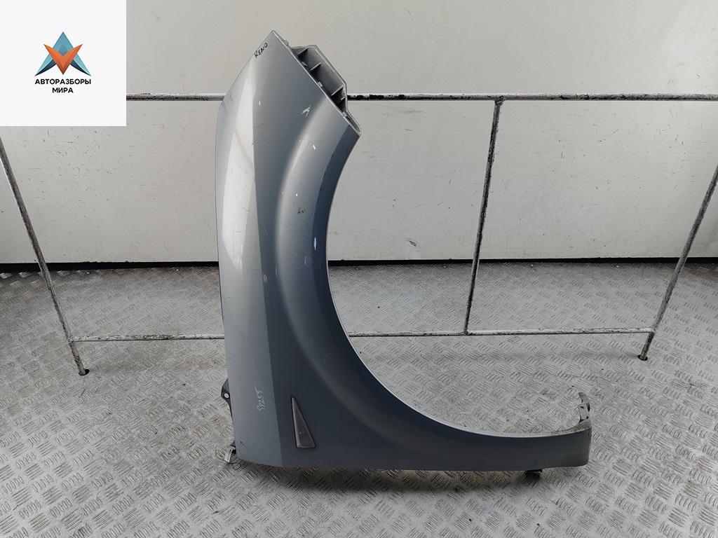крыло переднее правое Renault Scenic 2 поколение 2003, 2.0 л., бензин, МКПП, серый, минивэн, 8200020569 - фото №1