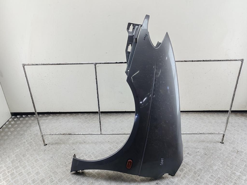крыло переднее левое Renault Scenic 1 поколение 1998, 1.6 л., бензин, МКПП, зелёный, минивэн, 7700843699 - фото №1