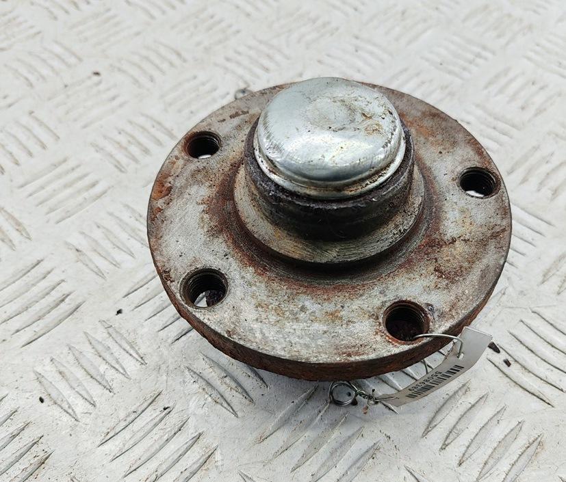 ступица задняя левая Audi A6 C4 1994, 2.6 л., бензин, МКПП, синий, седан