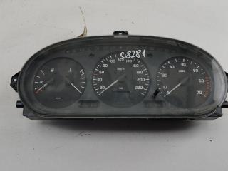 приборная панель Renault Scenic 1 поколение 1998, 1.6 л., бензин, МКПП, зелёный, минивэн, 7700847782