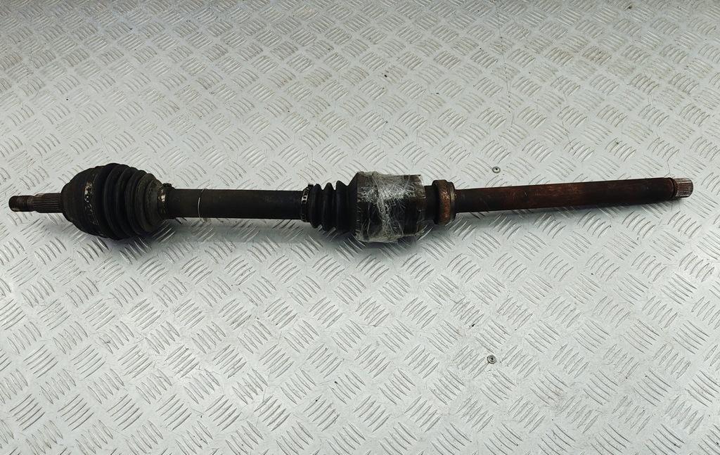 полуось передняя правая (приводной вал, ШРУС) Peugeot 607 2006, 2.7 л., дизель, АКПП, серый, седан
