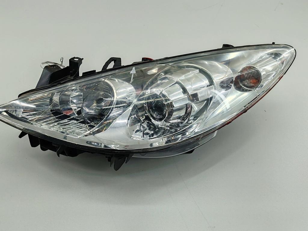 фара левая Peugeot 307 2007, 1.6 л., дизель, МКПП, красный, универсал, 20-B224B