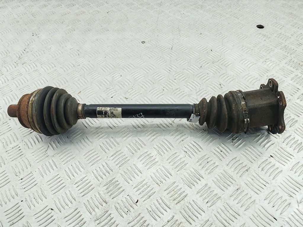 полуось передняя правая (приводной вал, ШРУС) Audi A6 C6 2005, 2.4 л., бензин, АКПП, серый, универсал, 4F0407272H