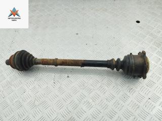 полуось передняя левая (приводной вал, ШРУС) Audi A6 4A/C4 1994, 2.6 л., бензин, МКПП, синий, седан